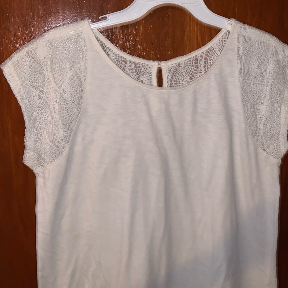 Gap Women’s Partial Lace Shirt   Size L